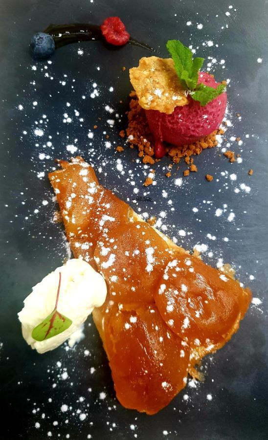 Chateau D'Arance Hotel Restaurant Espace Bien-Etre 塞特埃甘 外观 照片