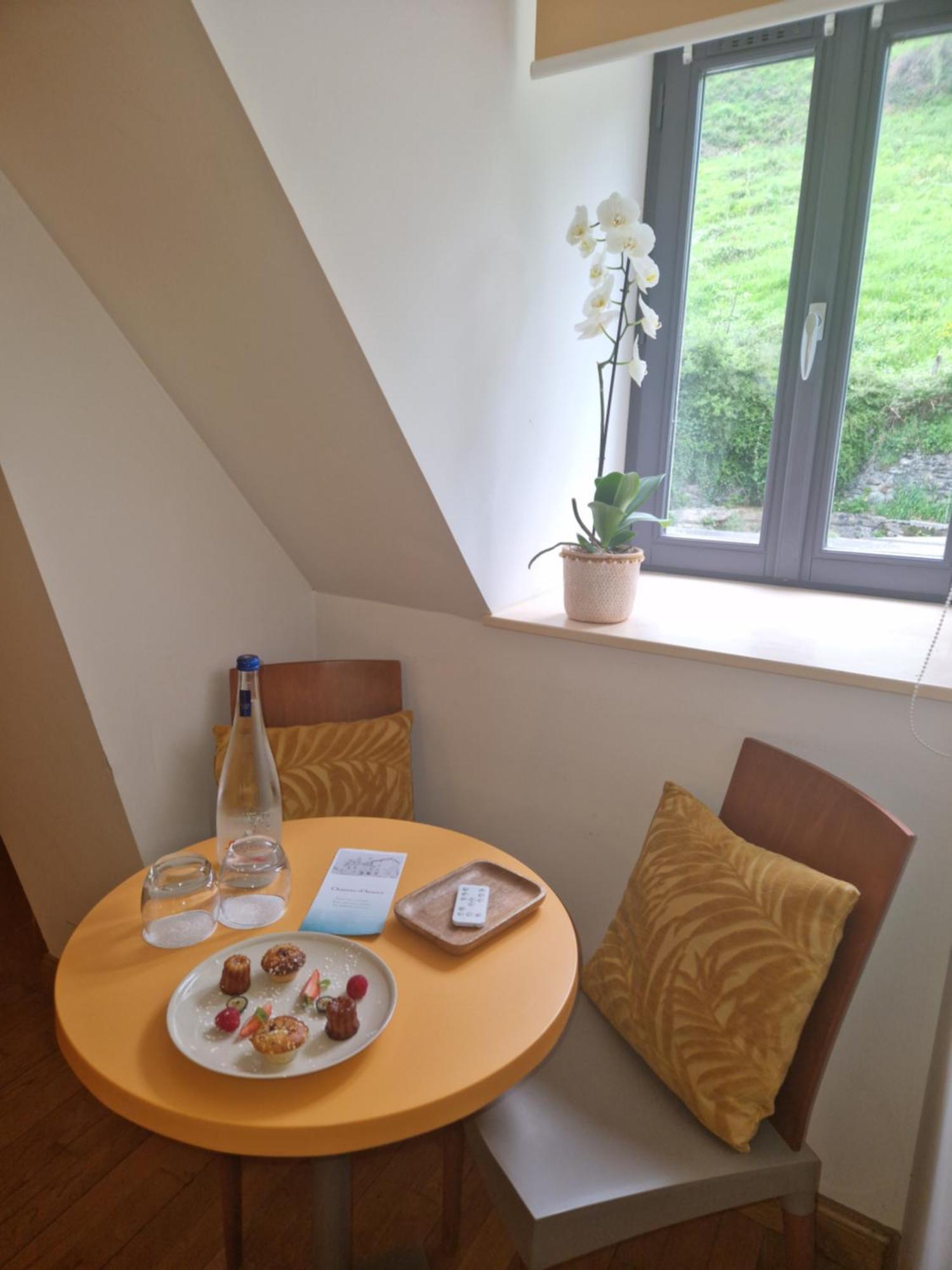 Chateau D'Arance Hotel Restaurant Espace Bien-Etre 塞特埃甘 外观 照片