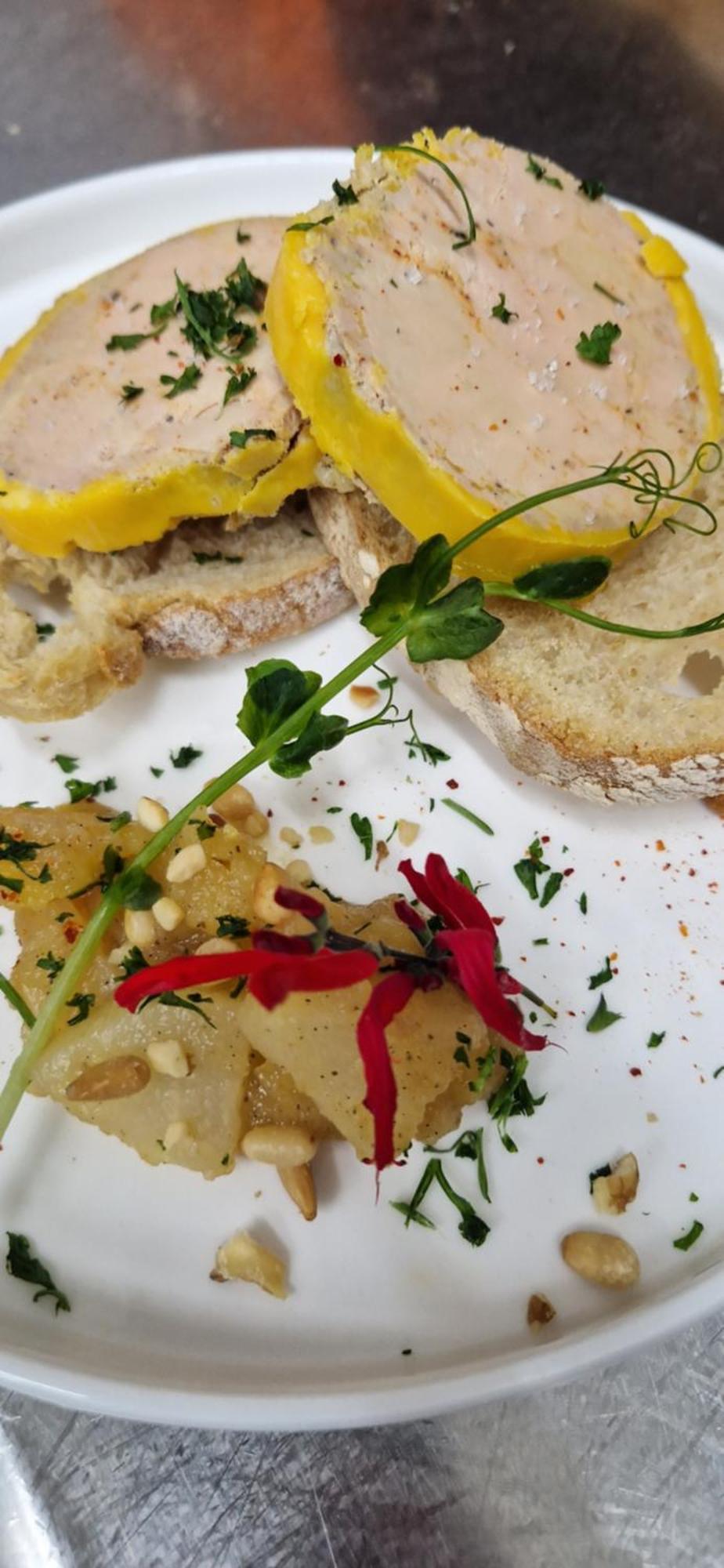 Chateau D'Arance Hotel Restaurant Espace Bien-Etre 塞特埃甘 外观 照片