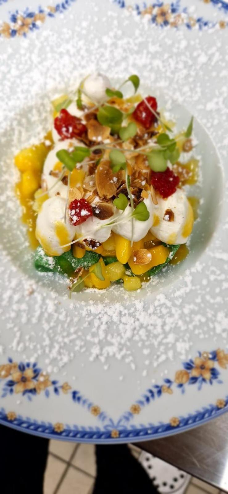 Chateau D'Arance Hotel Restaurant Espace Bien-Etre 塞特埃甘 外观 照片